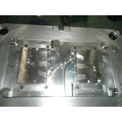 plastic injection tooling supplier
