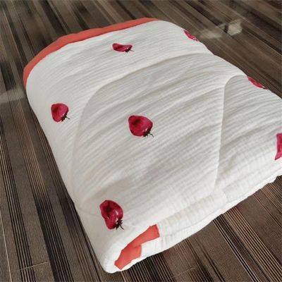 Yokiland cotton baby quilt
