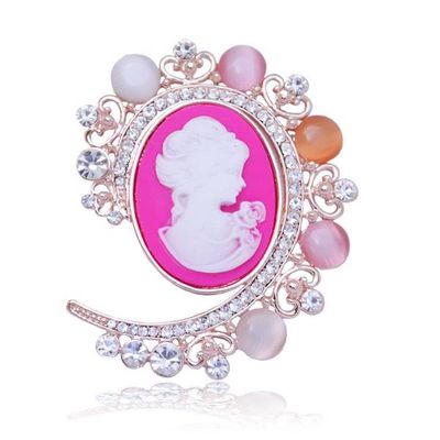 Vintage beauty cameo brooches