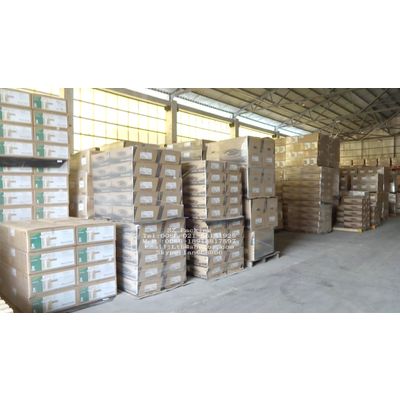 plastic slip sheet used as pallet to save cost and space