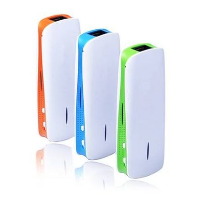 Portable 3G wireless router mobile power bank