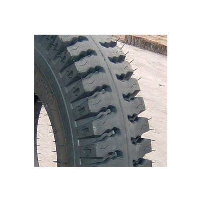Nylon Truck Tire with Deep Pattern for India