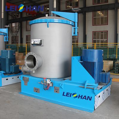 Middle consistency pressure screen for pulp and paper machine