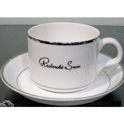 ceramic / porcelain / stoneware / bone china coffee mugs and saucers / coffee set