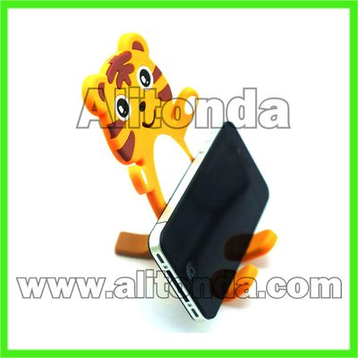 Custom pvc soft cartoon animal mobile phone holder soccer ball shape phone holder