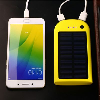 Mono Portable Generator Solar Panel Minions Solar Power Bank 50000Mah Fast Charging In China