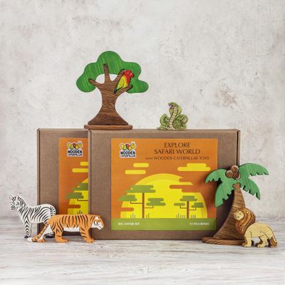 Safari play set of toys for children