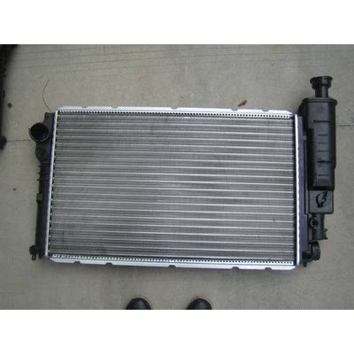 auto radiator: 1301G3