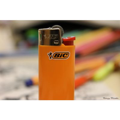 Original Mini and Maxi bic Lighters J26 Bic lighter Disposable Gas Lighter