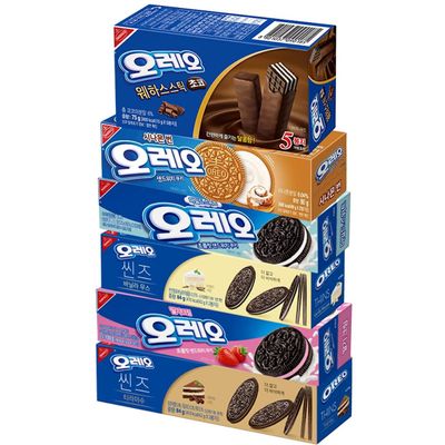 Oreo Cookies, M&Ms chocolate,Ferrero Rocher,Milka Biscuits,Ritter Sport Chocolate, Snack Sandwich Cr