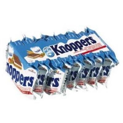 Knoppers Biscuit