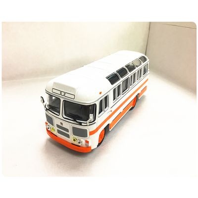 Die-cast zinc alloy bus model production