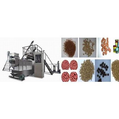 Pet food extruder with steam heating