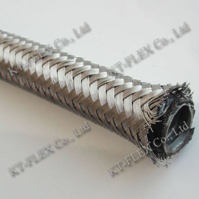 Stainless steel braided flexible conduit