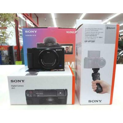 Brand new Sony Cyber-shot DSC-RX10 IV Digital Camera