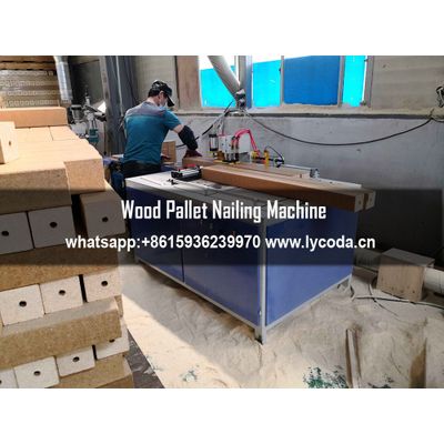 Wood pallet block cutting saw machine