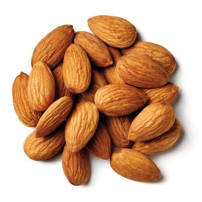 Almonds Nuts for sale