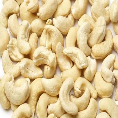Cashew Nuts / Pistachio Nut / Pine Nuts / Walnut /