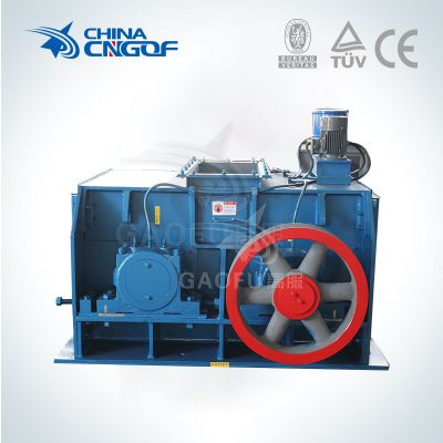 Double roll crusher for circulating fluidized bedboiler