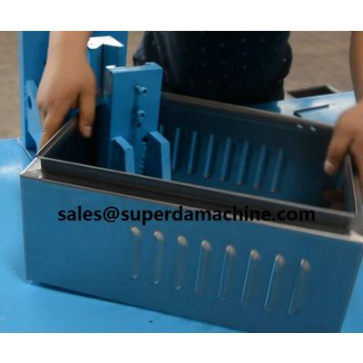 Newly design Superda metal enclosure roll forming machine for electrical cabinet
