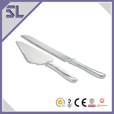 Cake Knife With Artificial Diamond