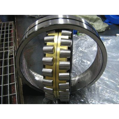 spherical roller bearing23180CA