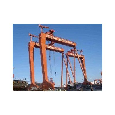 40M Span Portal Shipyard Gantry Crane with Rigid Outrigger