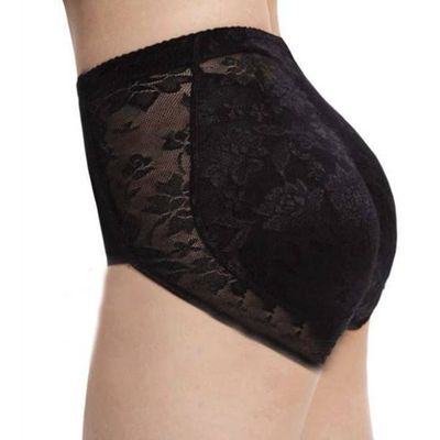Ladies lace briefs with pads