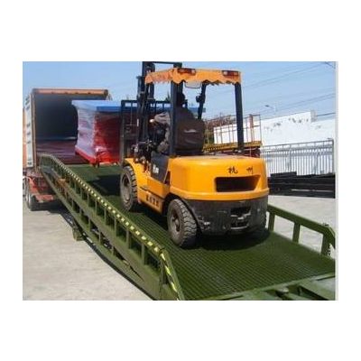 Mobile container used yard ramp motorcycle ramp