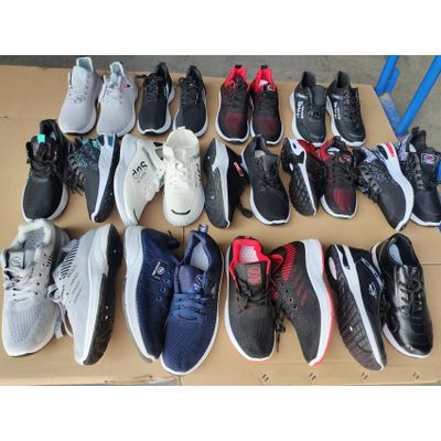 sell Wholesale stock shoes with goog quality hot sale and fashonable