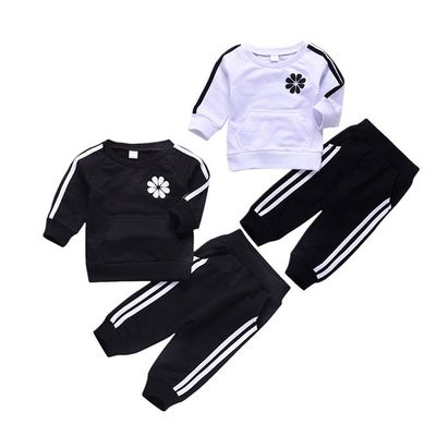 New design long sleeve black white boys kids clothing set