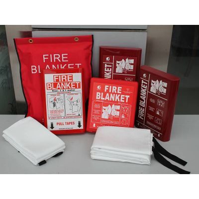 EN1869 Approved fibreglass fire blanket