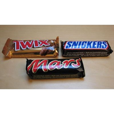 Snickers 50g Twix 50g Bounty 57g Twix Xtra 75g Milky Way 43g