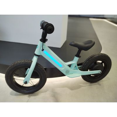 Balance bicycle scooter 180W 24V 2.5AH B3