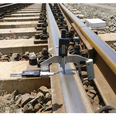 High Accuracy Digital Track Wear Gauge for Track Rail Head Loss Measuring Instrument