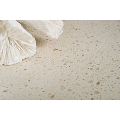 Safe and Stylish Performance Of Veined Collection Of Engineed Quartz Stone