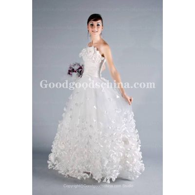 Ball Gown Strapless Sleeveless Wedding Dress with Basque Waist