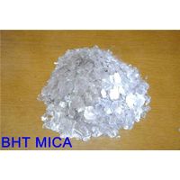 various grades of mica scraps and powder thumbnail image