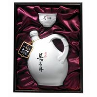 Korean Alcoholic Beverage 'Myungjak Bokbunja Gift Set' thumbnail image