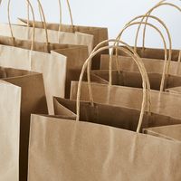 Gooline Eco-Friendly Kraft Paper Handbag Clothing Gift Packaging Bag Custom Wholesale thumbnail image